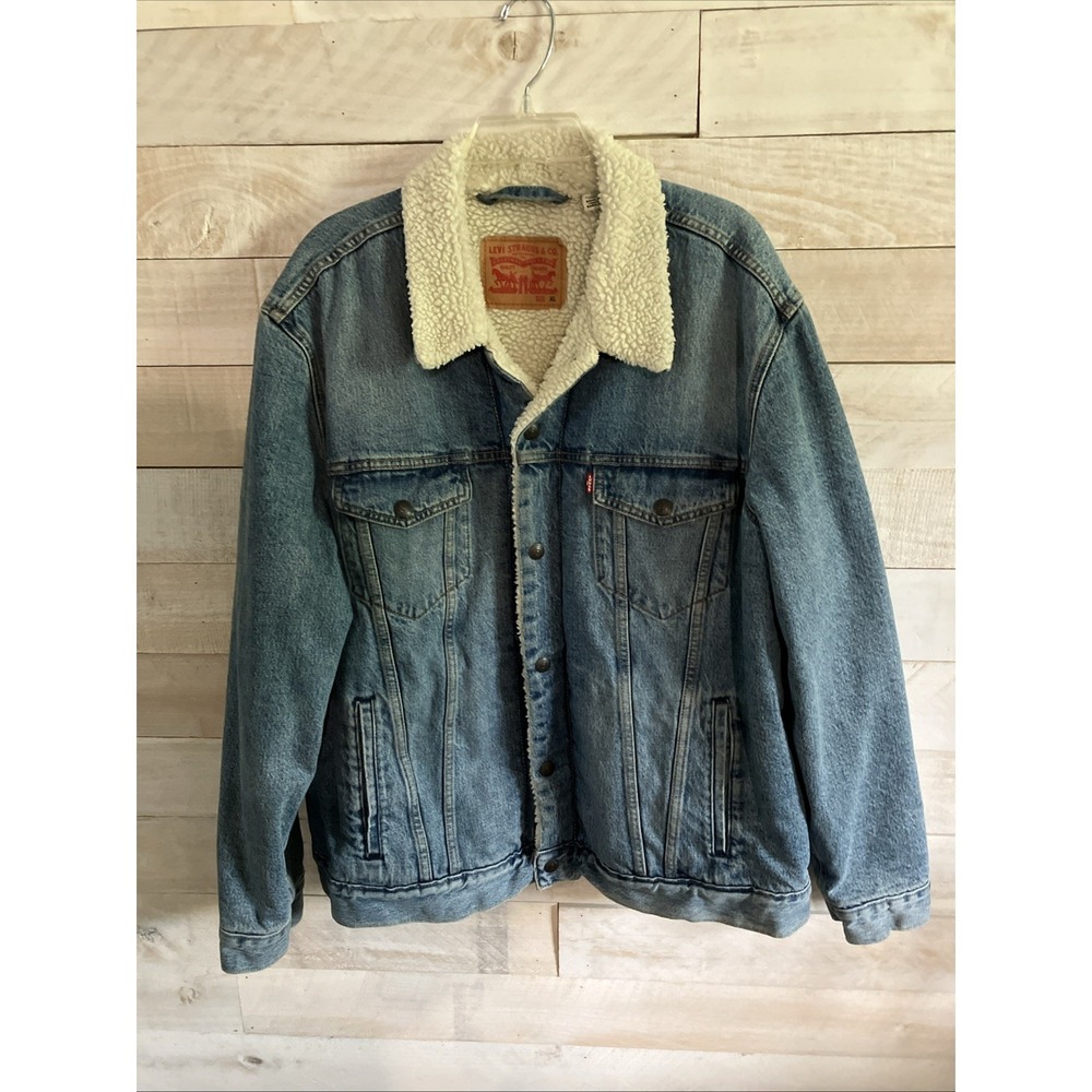 Levis Mens Sherpa Lined Denim Trucker Jacket Blue Size XL Fast Shipping